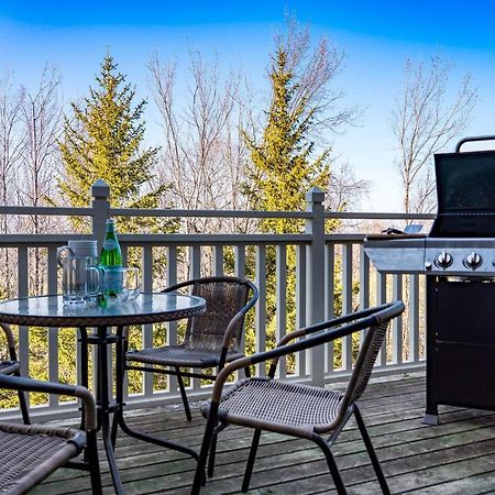Beautiful & Bright 3 Bed Townhome Near Village Блу-Маунтинс Экстерьер фото
