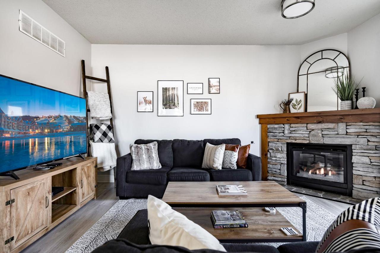 Beautiful & Bright 3 Bed Townhome Near Village Блу-Маунтинс Экстерьер фото